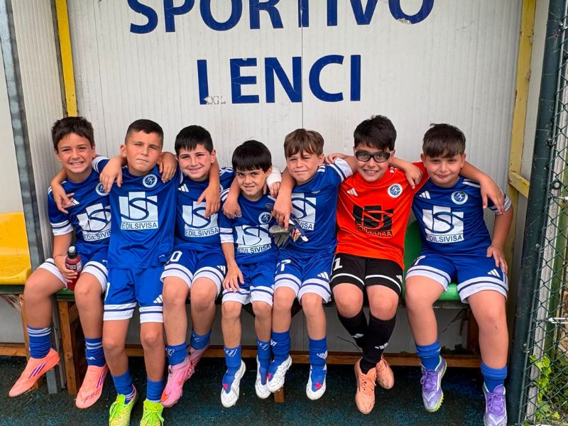 Grande soddisfazione per la Giorgio Di Vicino Academy, che festeggia il trionfo della categoria 2017 al torneo disputato presso il Centro Sportivo Lenci di Fuorigrotta.